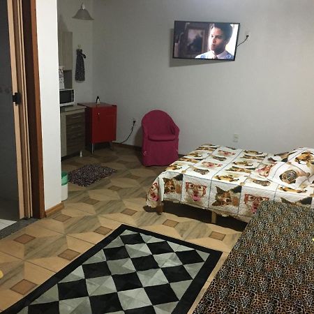 Estudio Dos Bonecos 卡内拉 外观 照片